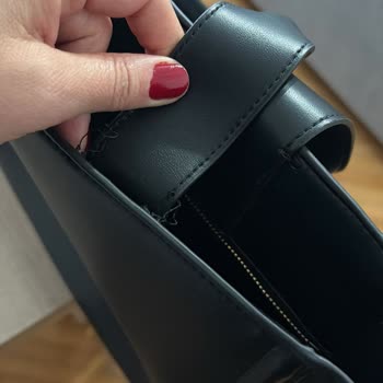 Calvin Klein Çantada Kısa Sürede Kırılan Kulplar Ve Cevapsız Müşteri Hizmetleri