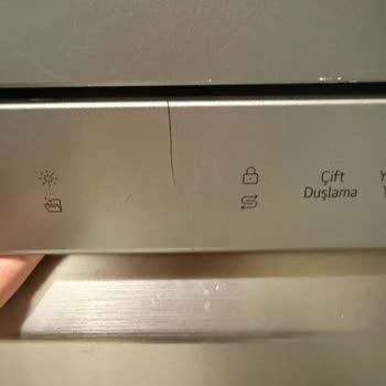 Patlayan Plastik Parçadan Kaynaklanan Güvenlik Riski Ve Servis Erişilemezliği