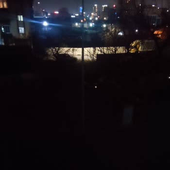 İstanbul Bağcılar Mahmutbey Sokak Lambası Arızası İçin Acil Çözüm Talebi