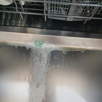 Siemens Bulaşık Makinesinde Yıkama Sorunları Ve Servisin Yetersiz Çözüm İhmali