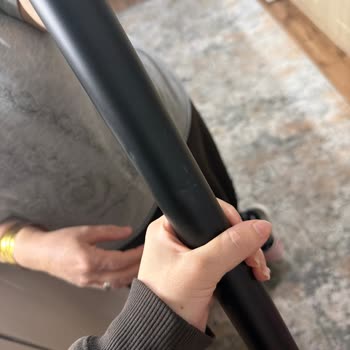 Servise Gönderilen Süpürge Borusu Dönüşte Hasarlı Ve Ücretsiz Değişim Talebi