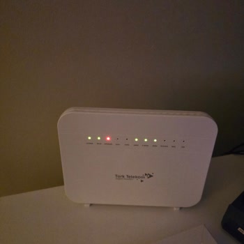 Gece Yarısı Sürekli Kesintiler İşimi Felç Ettiği İçin Fiber İnternet Kesintisiz Olmalı