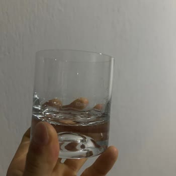 Okunamayan Baskı Nedeniyle Kişiye Özel Bardak Şikayeti