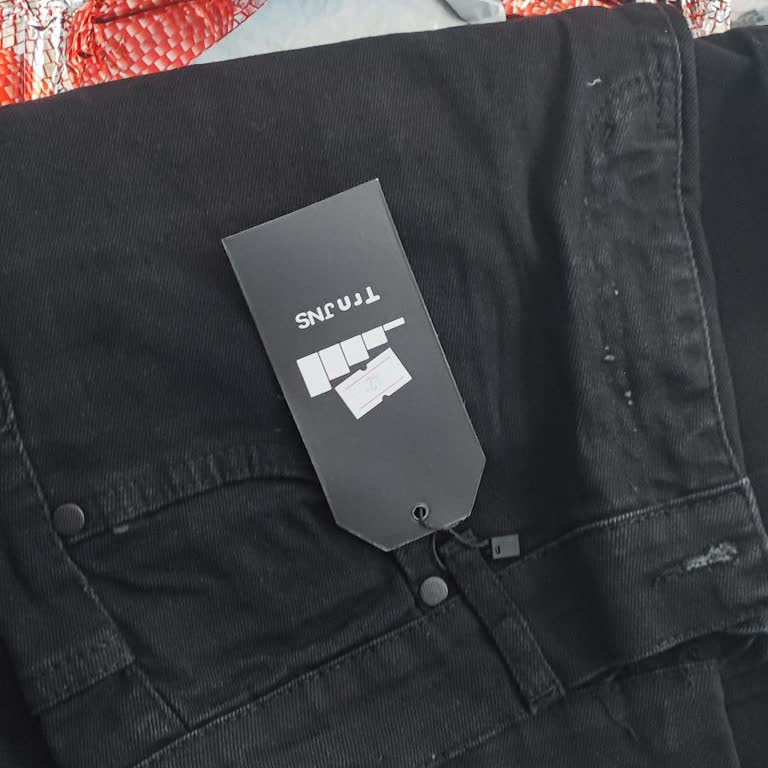 Yanlış Ürün Gönderimi Ve İade Reddi: Güneş Kremi Seti Yok