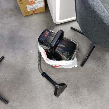 Teknosa Halı Yıkama Makinesinde Sürekli Arıza Ve Kusurlu Servis, Bedel İadesi Talebi