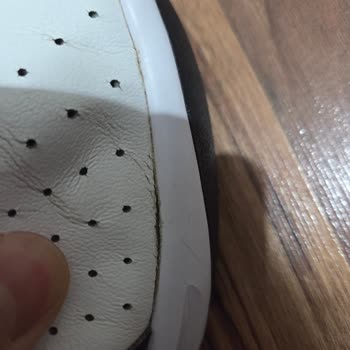 Sneaks Up Mağazasındaki Puma Ayakkabısının Yan Açılma Ve Deformasyon Sorunu