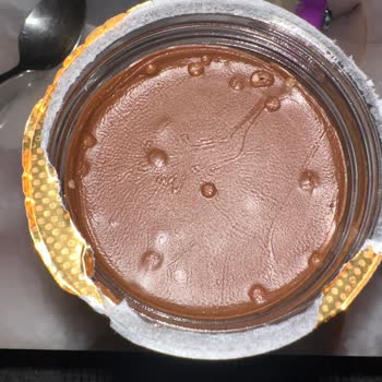 Nutella Cam Kavanozunda Görülen Pütürlü Yapı Ve Hijyen Endişesi