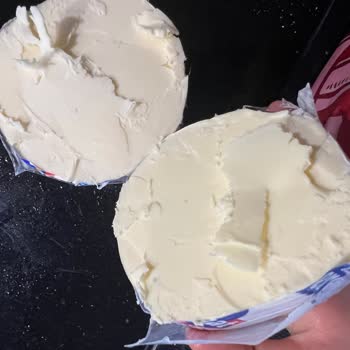 İtimat Markasından Tereyağında Küf Görülmesi Ve Sağlık Endişesi