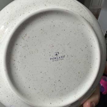 Yeni Aldığım Porland Tabak Takımında Boya Aşınması Ve Renk Atması