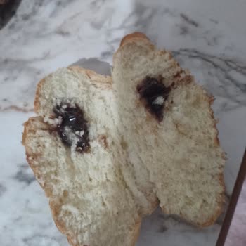 Kruvasan Boş İç Dolgusu Ve Sert Hamur Şikayeti