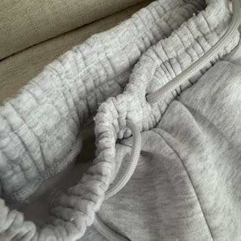 Eyyo Atelier Bir Yıkamada Eşofman Takımında Tüylenme Ve Deformasyon, Ayıplı Ürün Ve İade Reddi