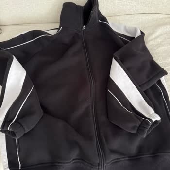 Eyyo Atelier Bir Yıkamada Eşofman Takımında Tüylenme Ve Deformasyon, Ayıplı Ürün Ve İade Reddi