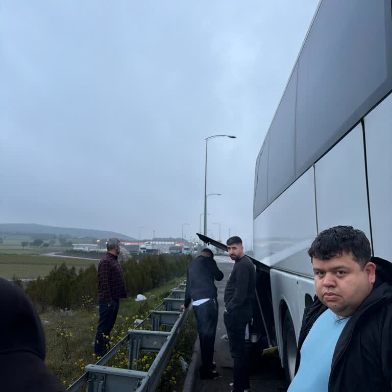 İstanbul İzmir Otobüs Yolculuğunda Gecikme, Konforsuzluk Ve Ücret İadesi Talebi