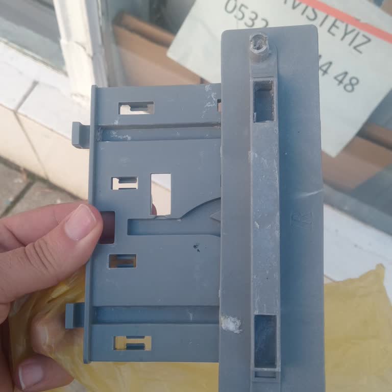 Samsung Bulaşık Makinesi Üst Sepet Parçası Temin Edilemedi