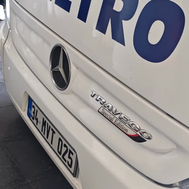 Saat 00.50’deki Seferde 1 Saat Gecikme, Koltuk Değişikliği Ve Kapalı Alanda Sigara İçilmesi