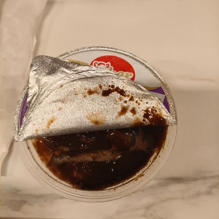 Küflü Kazandibi Ve Yanlış Ürün Gönderimi İçin Ücret İadesi Talebi