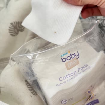 Bebek Göz Temizleme Pamuğunda Kıymık Ve Parçacık Sorunu