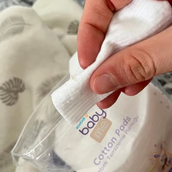 Bebek Göz Temizleme Pamuğunda Kıymık Ve Parçacık Sorunu
