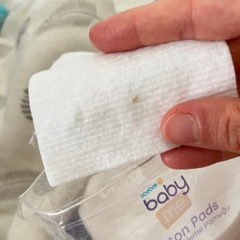 Bebek Göz Temizleme Pamuğunda Kıymık Ve Parçacık Sorunu