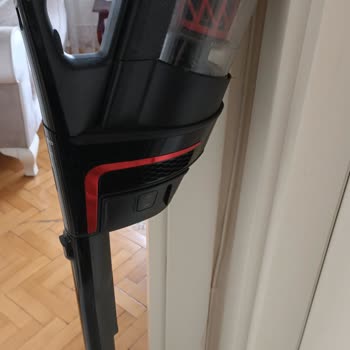 Miele Dikey Süpürge Lastik Parçası Ve Filtre Temini İçin Uzun Süreli İletişim Sorunu