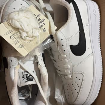 Yanlış Renk Ayakkabı Gönderimi, Uzayan İade Ve Instagram Engeli