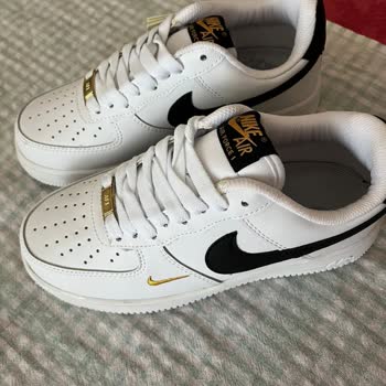 Yanlış Renk Ayakkabı Gönderimi, Uzayan İade Ve Instagram Engeli