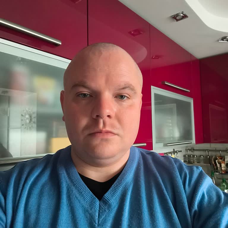 Jolly me требую возврат денег, которые были незаконно списаны с моего счета