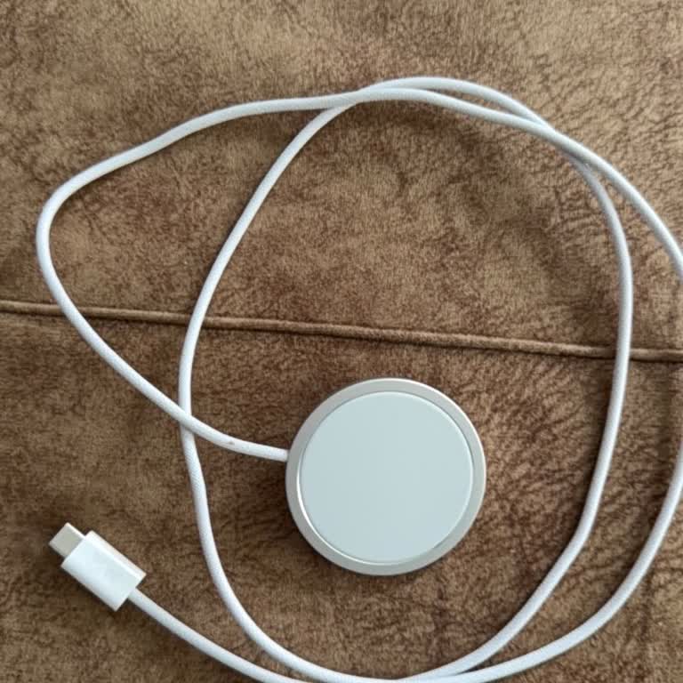 Magsafe Şarj Cihazı Aşırı Isıyor Ve Şarj Süresi Uzun, Çözüm Talep Ediliyor