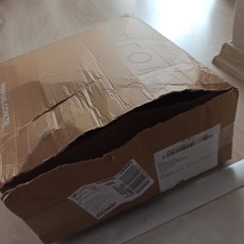 Defolu Çanta Ve İade Engeli: Parfois'dan Hızlı Geri Ödeme Talebi