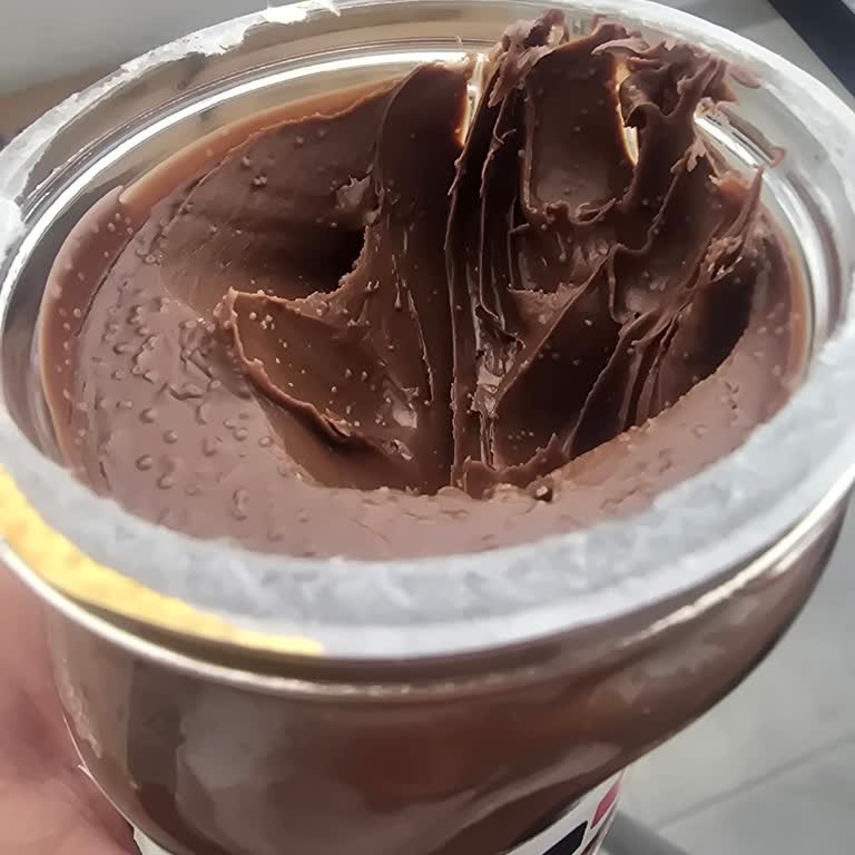 Nutella Kremasındaki Beyaz Kabarcıklar İçin Hijyen Ve Sağlık Şikayeti