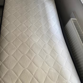 Murat Halı (Gebze) Yatak Daha 3 Ay Dolmadan Bozulmaya Başlayıp Çöktü