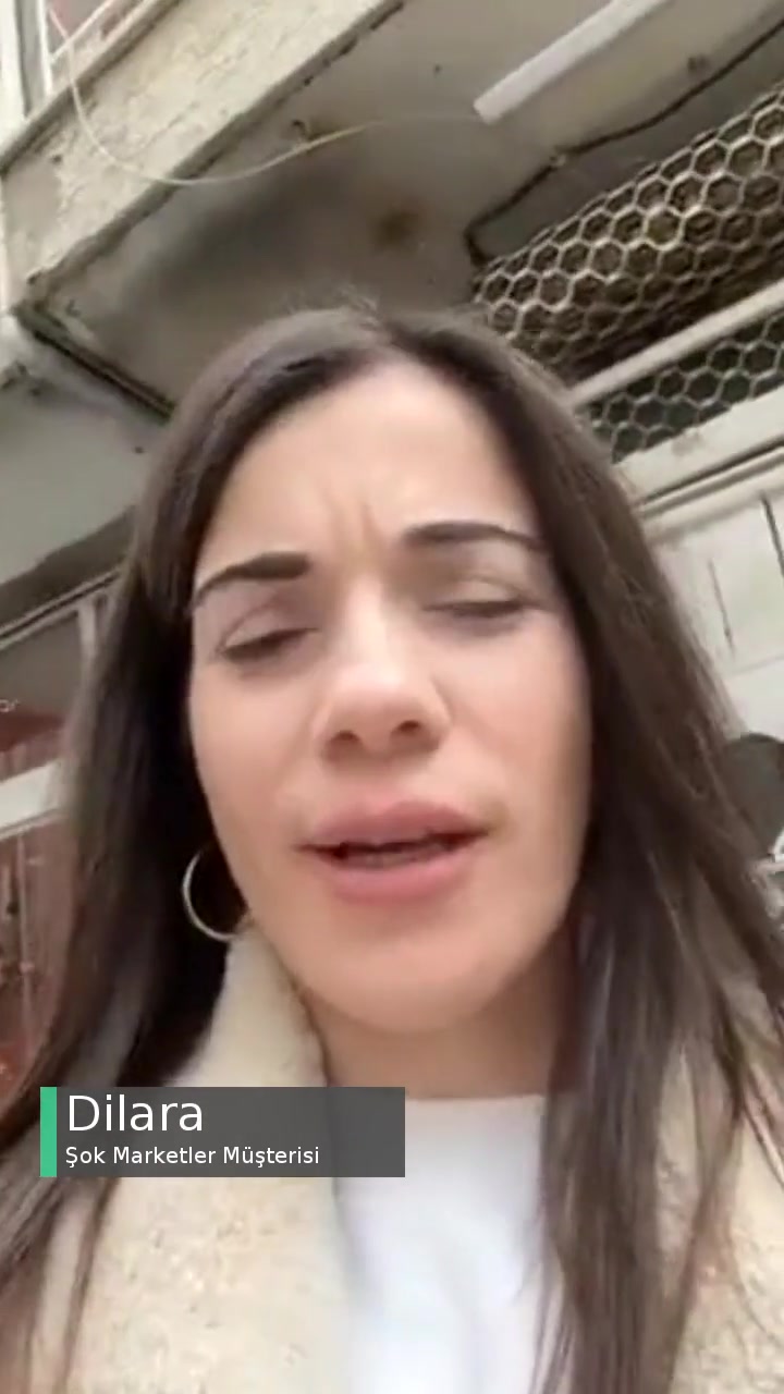 Şok Marketler Personel Tavrı! videonun kapak resmi