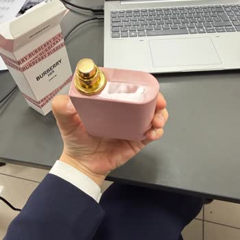 Boyner Mağazasındaki Kırık Burberry Parfüm İçin Acil Değişim Talebi