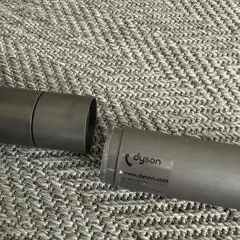 Dyson Süpürge Borusundaki Yapıştırma Sorunu Garanti Kapsamına Alınmadı