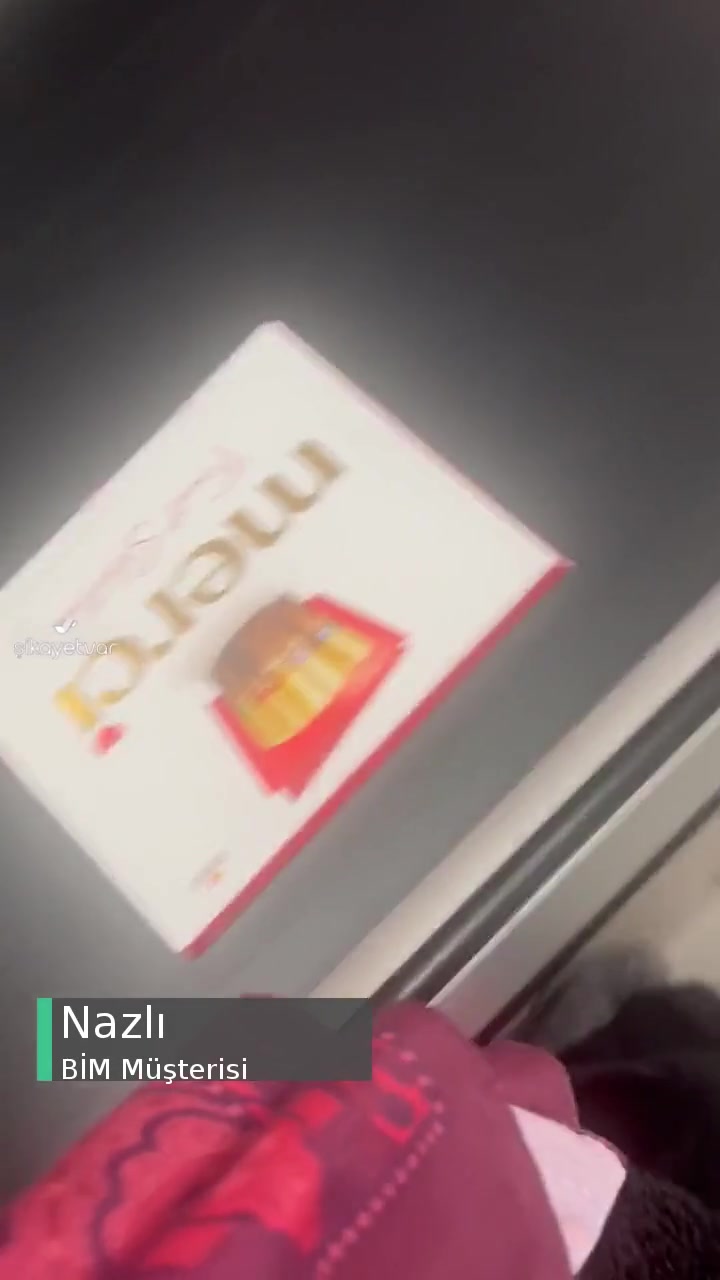 BİM'in İnsanlara Yaşattığı Mağduriyet videonun kapak resmi