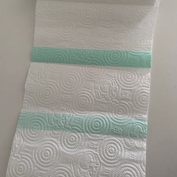 Selpak Rulo Havluda Üretim Hatası Ve Renkli Şeritler