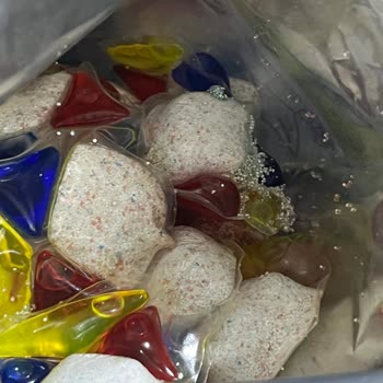 Patlak Ve Yapışkan Tabletler, Değişim Talebi