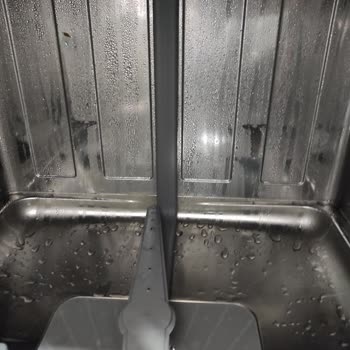 Yeni Vestel Bulaşık Makinesinde Su Birikmesi Ve Kirli Çıkma, Servis Yanıltması