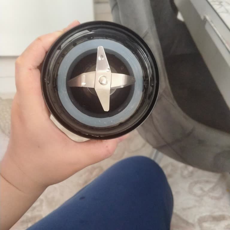 Kusurlu Kumtel 12 In 1 Pro Mutfak Robotunda İlk Gün Arıza, Değişim Talebi