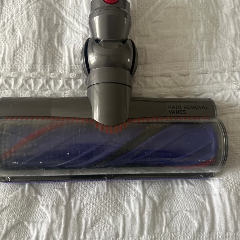 Dyson V12 Başlığının Bozulması Ve Müşteri Hizmetlerinin Yardım Etmemesi