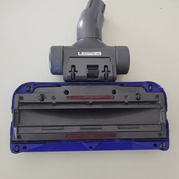 Garanti Kapsamındaki Dyson Süpürge Parçası İçin Ücretli Değişim Talebi Ve Servis Reddine Şikayet