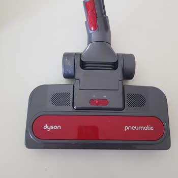 Garanti Kapsamındaki Dyson Süpürge Parçası İçin Ücretli Değişim Talebi Ve Servis Reddine Şikayet