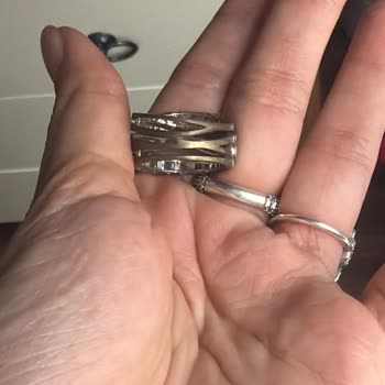 Swarovski Bileklik Ve Yüzükte Hızlı Kopma Ve Renk Değişimi, Mağaza Personelinin İlgisiz Tutumu