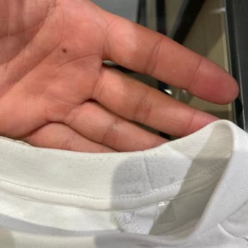 Tek Yıkamada Tüylenen Ve Deforme Olan Hummel Tişört İçin İade Talebi