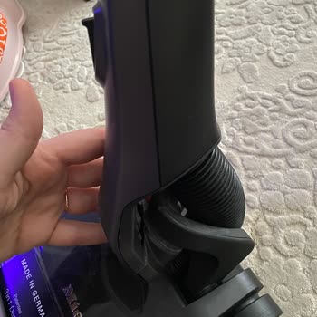 Miele Dikey Süpürge Bilek Kısmı Kırıldı, Garanti Kapsamında Ücretsiz Değişim Talebi