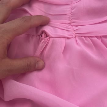 Trendyol Ürünün Ön Bölümü Sökük Ve Fermuar Patlak, İade Süreci Sorunlu