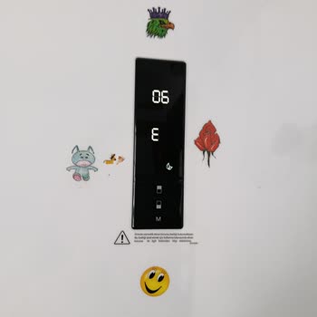 Vestel Buzdolabında Sürekli Hata Kodu, Soğutma Yok Ve Garanti Kapsamında Değişim Talebi