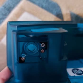 Su Haznesi Ve Mop Ayağı Kırıldı, Garanti Altında Servis Yanıtsız