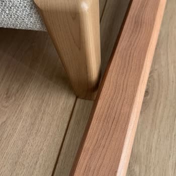 Yataş Akbatı Şubesinden Gelen Baza Ve Başlık Renk Uyumsuzluğu