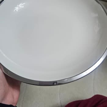 Karaca Sıfır Ürün Diye Aldığım Yemek Takımından Hasarlı Parçalar Çıkması